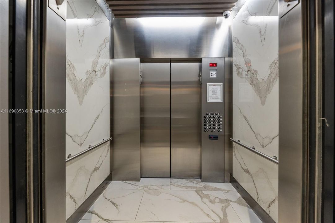 ELEVATOR