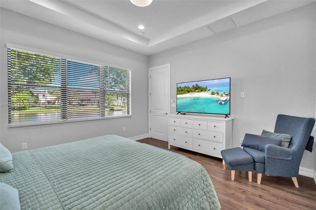 Master Bedroom - View of Lake