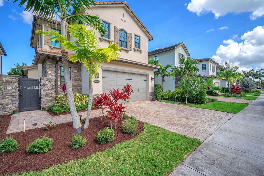 Manicured Front Garden