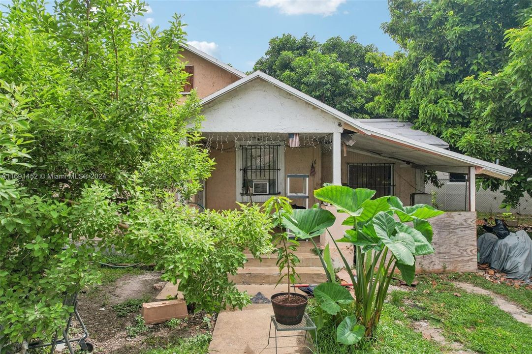 En Venta: $475,000 (2 camas, 1 baños, 955 Pies cuadrados)