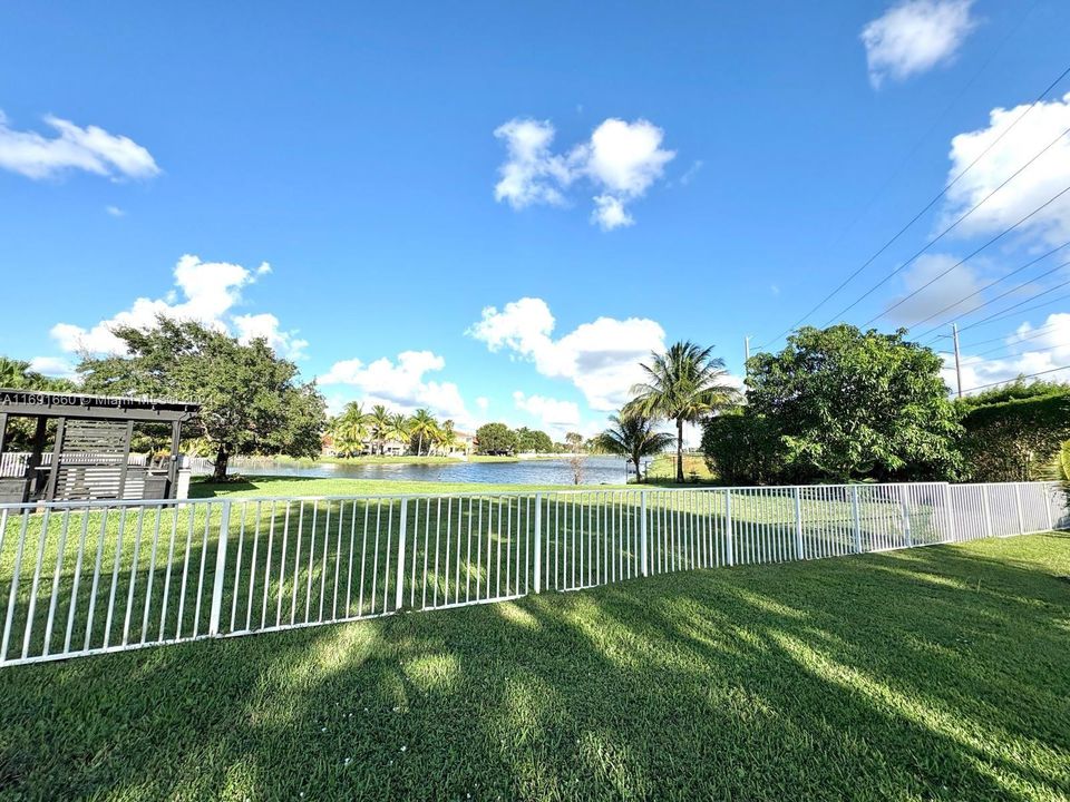 For Sale: $1,300,000 (4 beds, 3 baths, 2426 Square Feet)