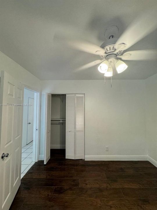 For Rent: $1,700 (1 beds, 1 baths, 2166 Square Feet)