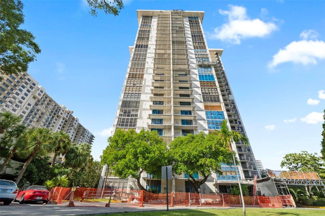 For Sale: $340,000 (2 beds, 2 baths, 1257 Square Feet)