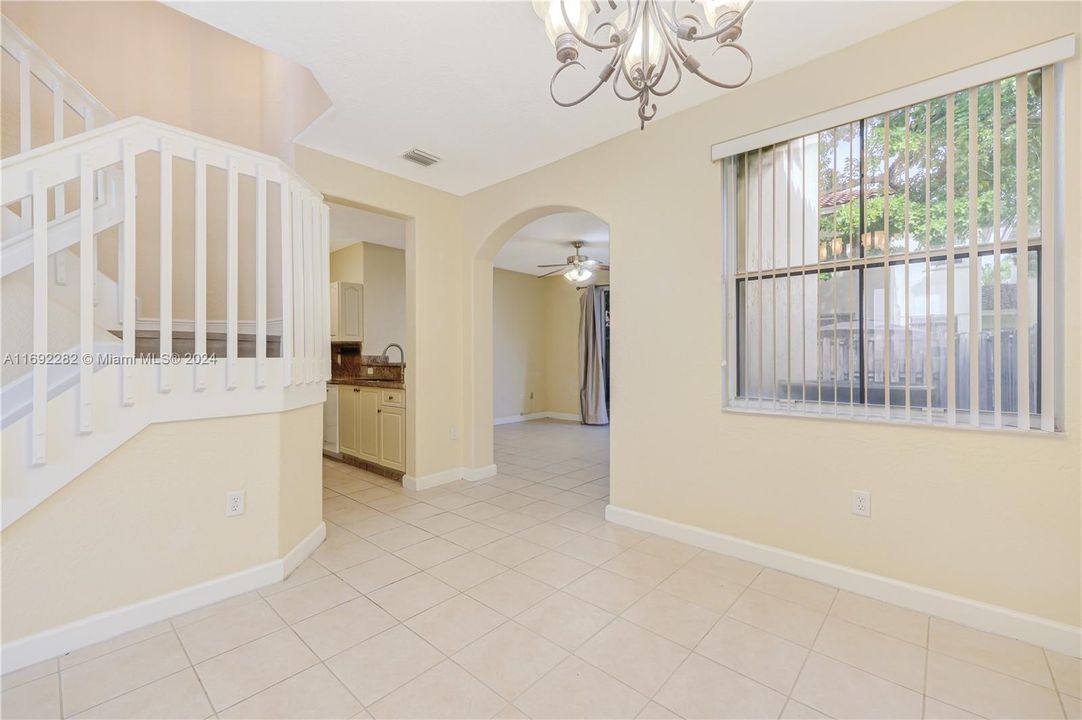 Dining room.