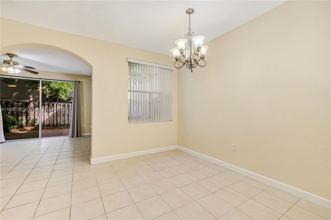 Dining room.