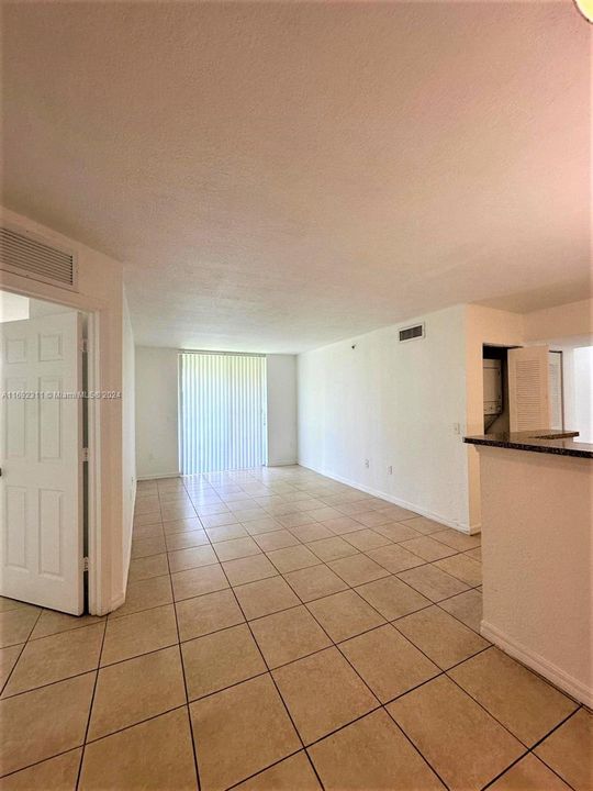 For Rent: $3,100 (3 beds, 2 baths, 1079 Square Feet)