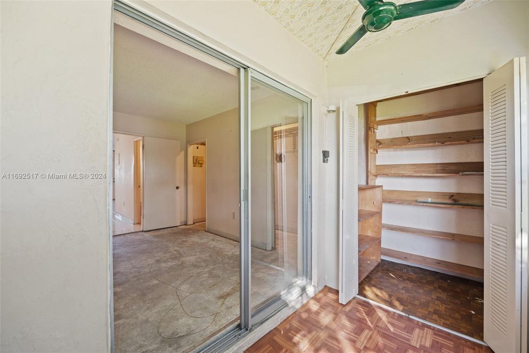 En Venta: $90,000 (1 camas, 1 baños, 704 Pies cuadrados)