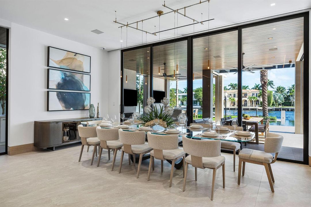 1520_Royal_Palm_Way_23