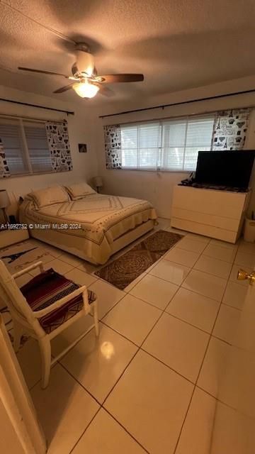 En Venta: $235,000 (2 camas, 2 baños, 899 Pies cuadrados)