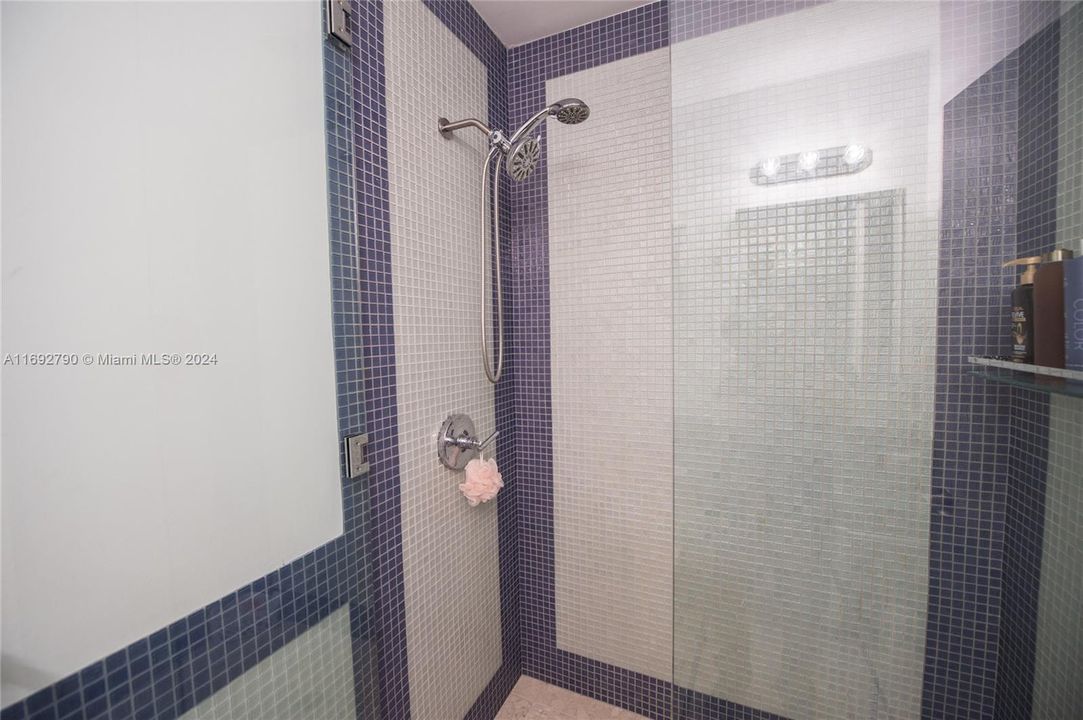 4th Bathroom