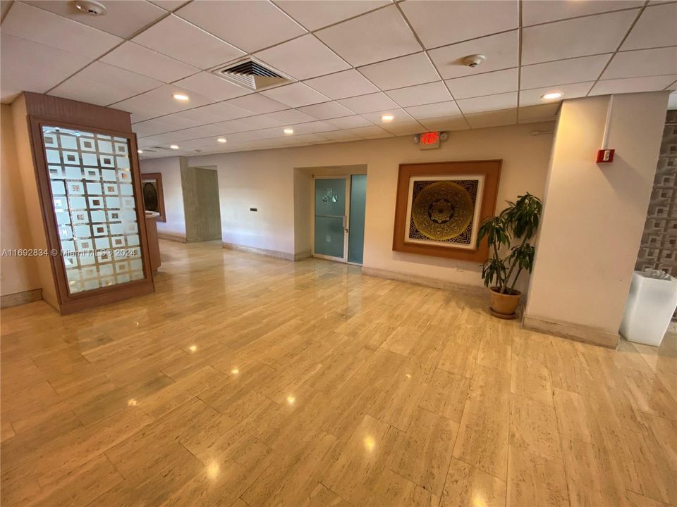 Gym access in the lobby