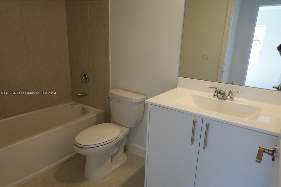 For Rent: $3,150 (3 beds, 2 baths, 0 Square Feet)