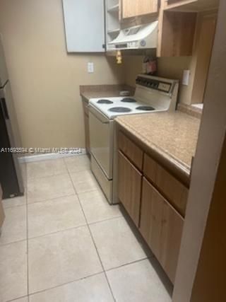 For Rent: $1,600 (1 beds, 1 baths, 775 Square Feet)