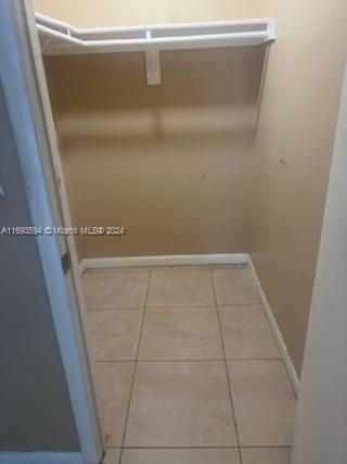 For Rent: $1,600 (1 beds, 1 baths, 775 Square Feet)