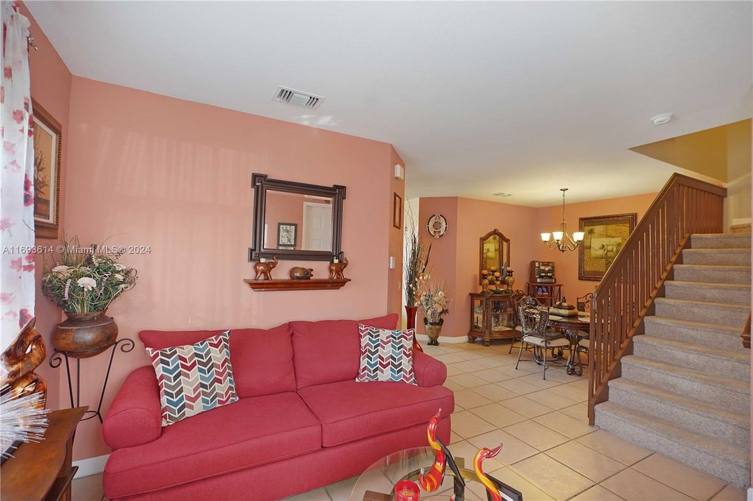 For Sale: $480,000 (4 beds, 3 baths, 1765 Square Feet)