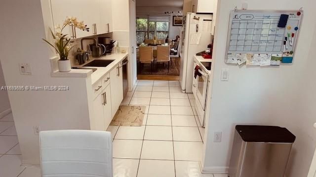 En Venta: $325,000 (2 camas, 2 baños, 1533 Pies cuadrados)