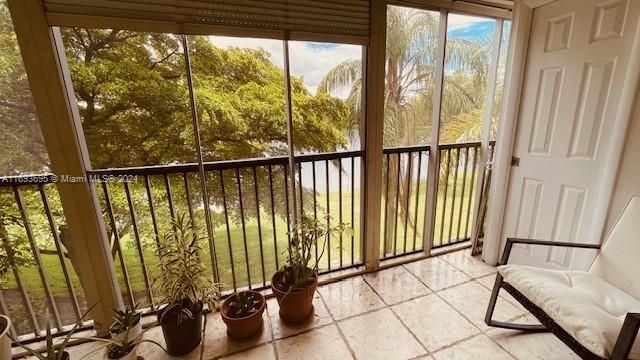 En Venta: $325,000 (2 camas, 2 baños, 1533 Pies cuadrados)