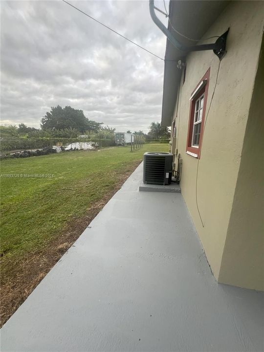 Recently Rented: $3,675 (3 beds, 2 baths, 3530 Square Feet)