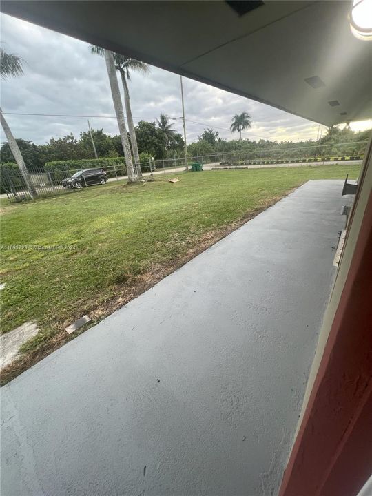 Recently Rented: $3,675 (3 beds, 2 baths, 3530 Square Feet)