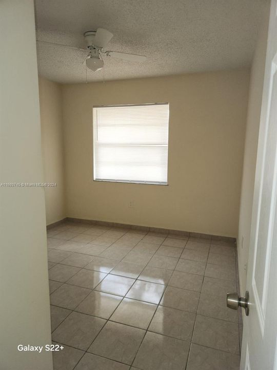 最近租的: $2,800 (3 贝兹, 2 浴室, 1224 平方英尺)