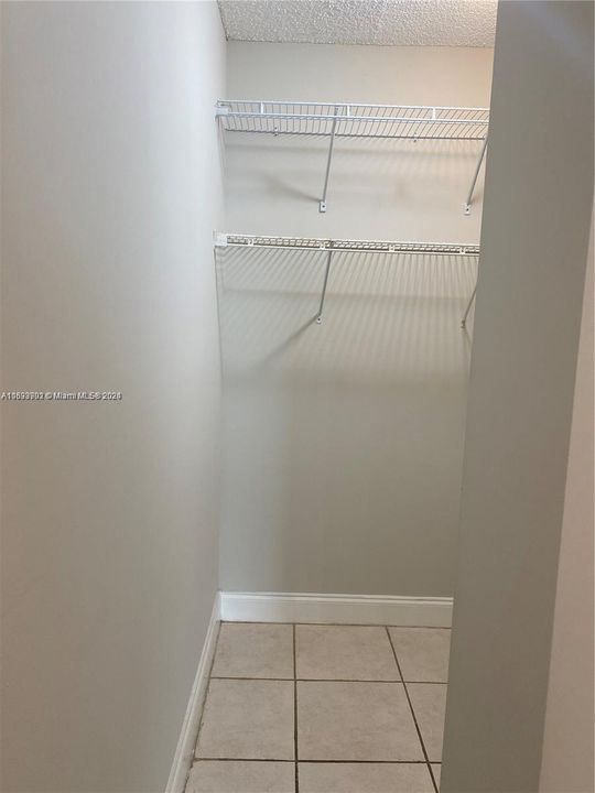 Large Walking Closet