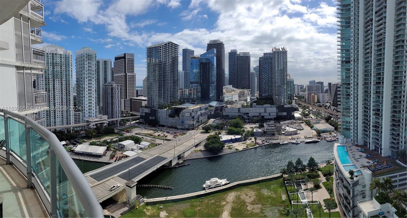 BRICKELL AND RIVER VIEW