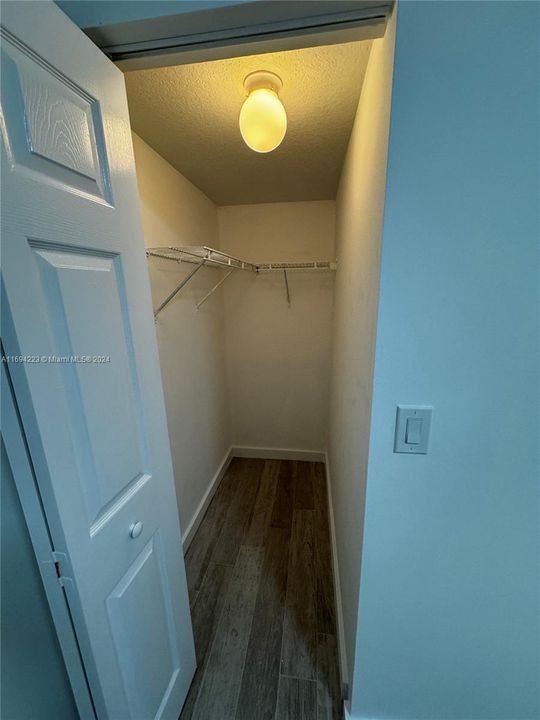 For Rent: $2,500 (2 beds, 2 baths, 822 Square Feet)