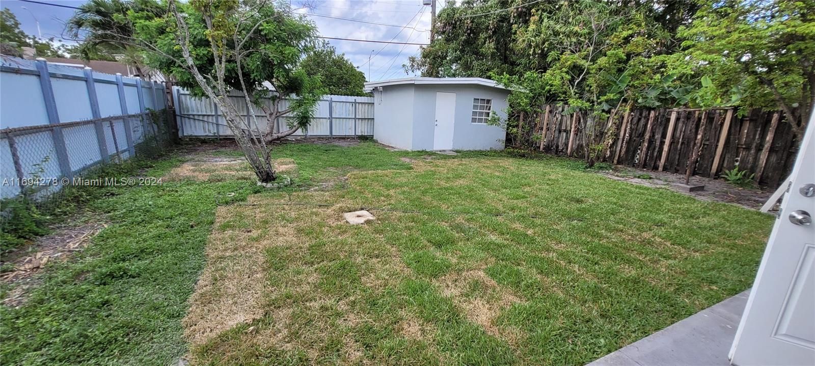 For Sale: $620,000 (3 beds, 2 baths, 1482 Square Feet)