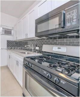 For Rent: $1,895 (1 beds, 1 baths, 500 Square Feet)