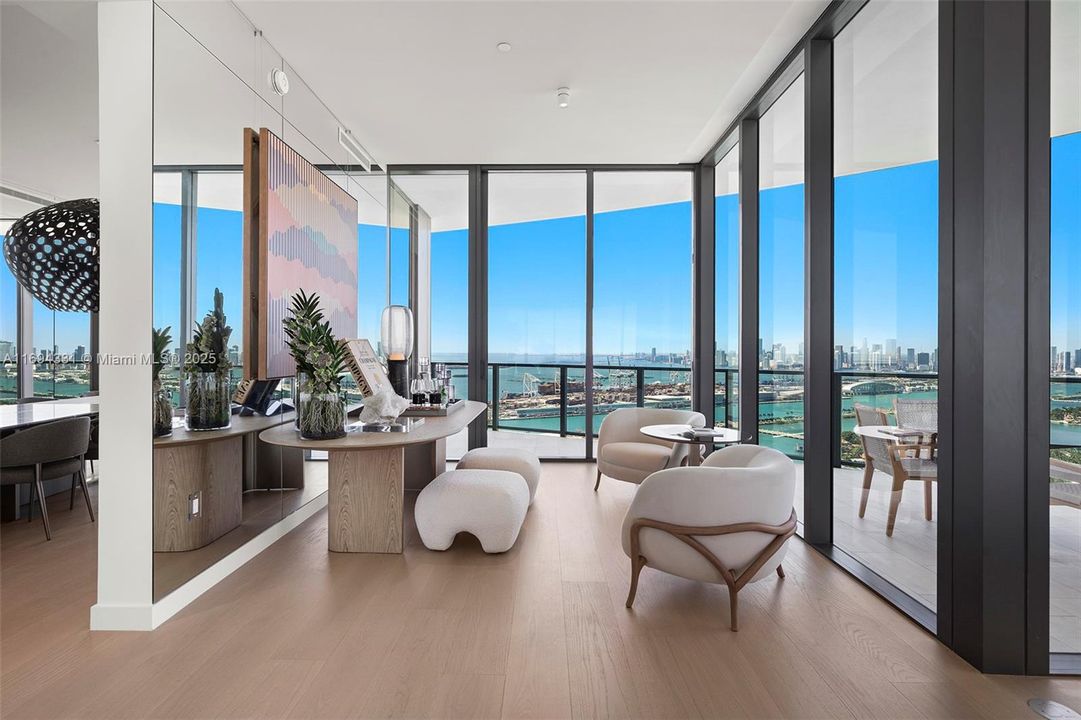 Recently Sold: $20,000,000 (4 beds, 6 baths, 5888 Square Feet)