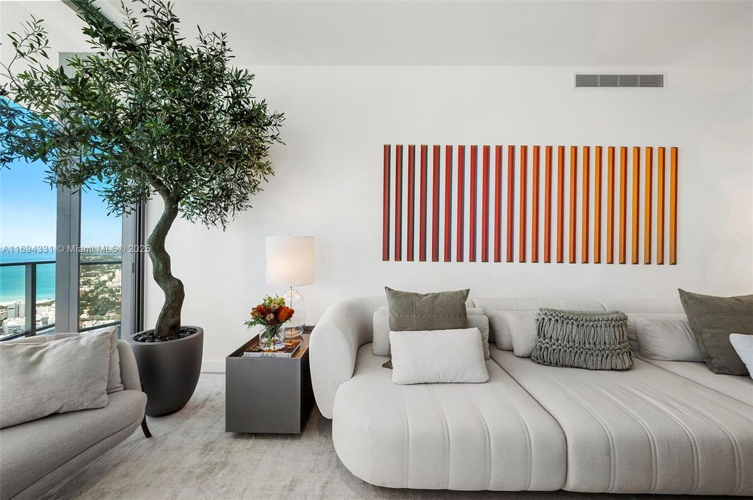 Recently Sold: $20,000,000 (4 beds, 6 baths, 5888 Square Feet)