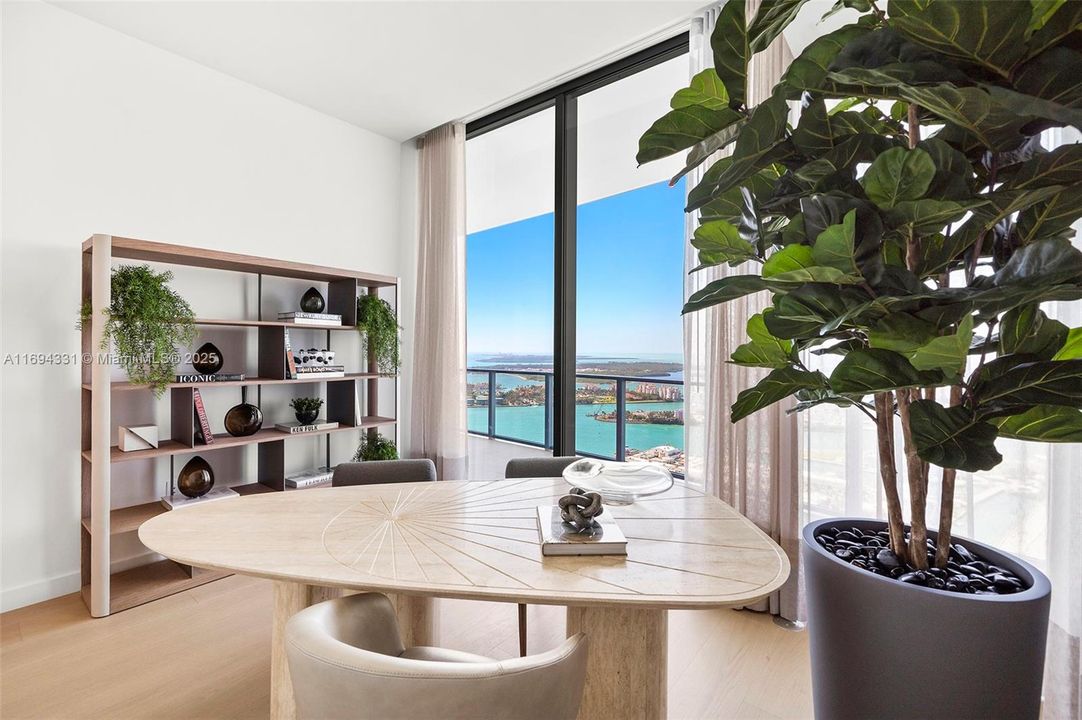 Recently Sold: $20,000,000 (4 beds, 6 baths, 5888 Square Feet)