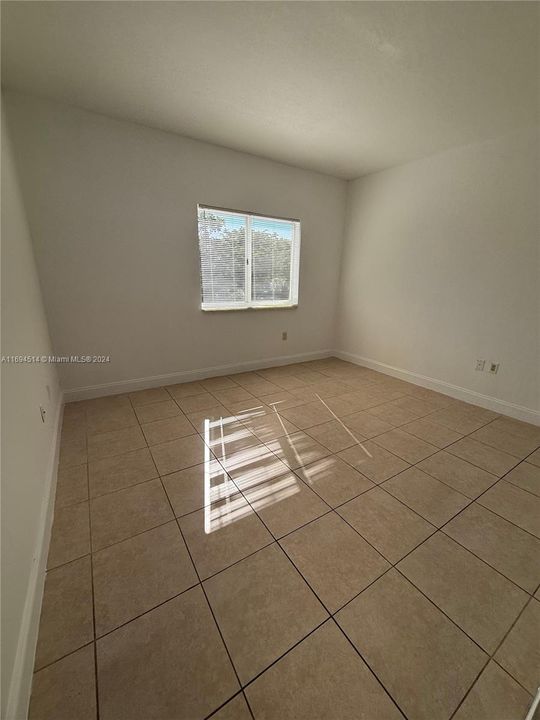 For Rent: $2,550 (2 beds, 2 baths, 1140 Square Feet)