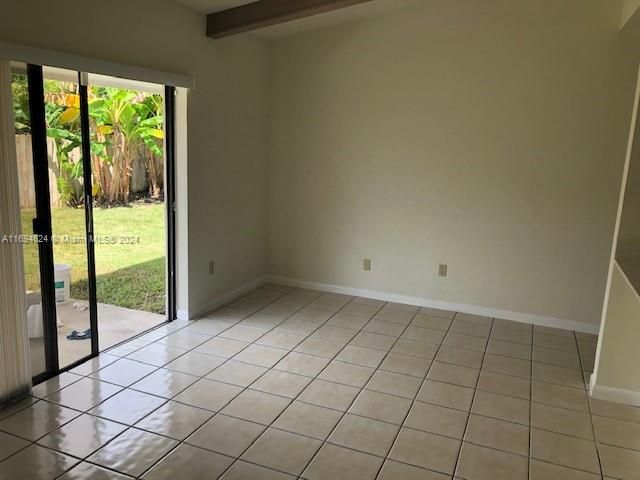 Recently Rented: $3,300 (3 beds, 2 baths, 1929 Square Feet)