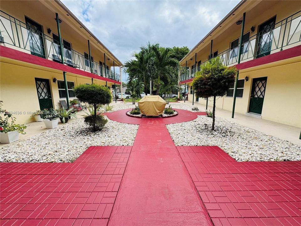 Courtyard with Barbecue