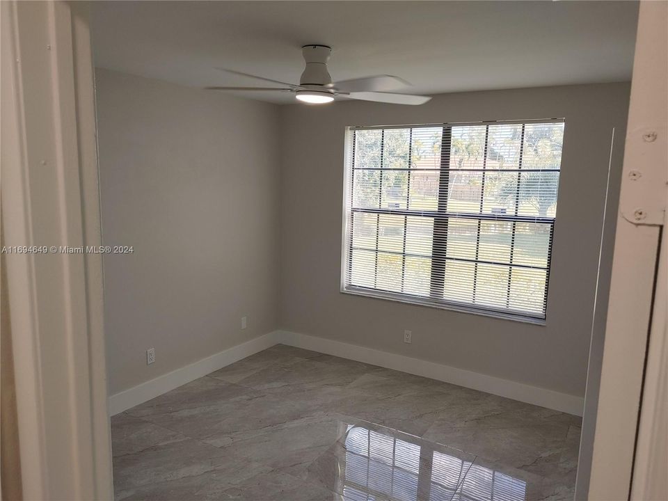 For Rent: $2,650 (3 beds, 2 baths, 1305 Square Feet)