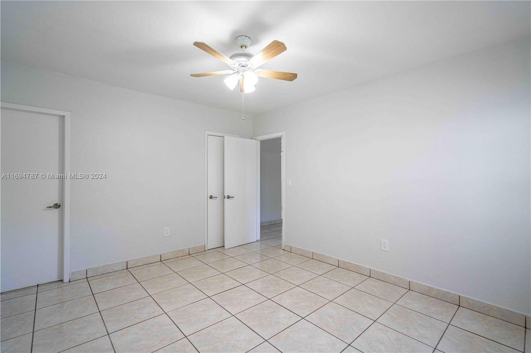 For Rent: $2,450 (2 beds, 2 baths, 822 Square Feet)