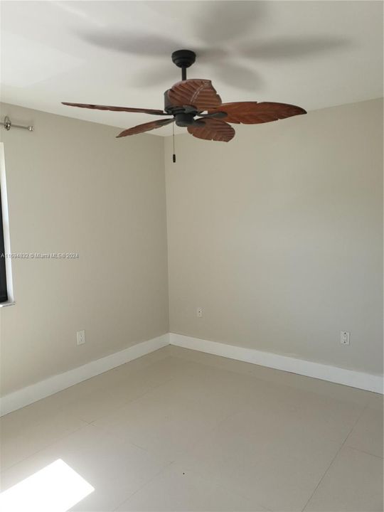 For Rent: $2,800 (3 beds, 2 baths, 1185 Square Feet)