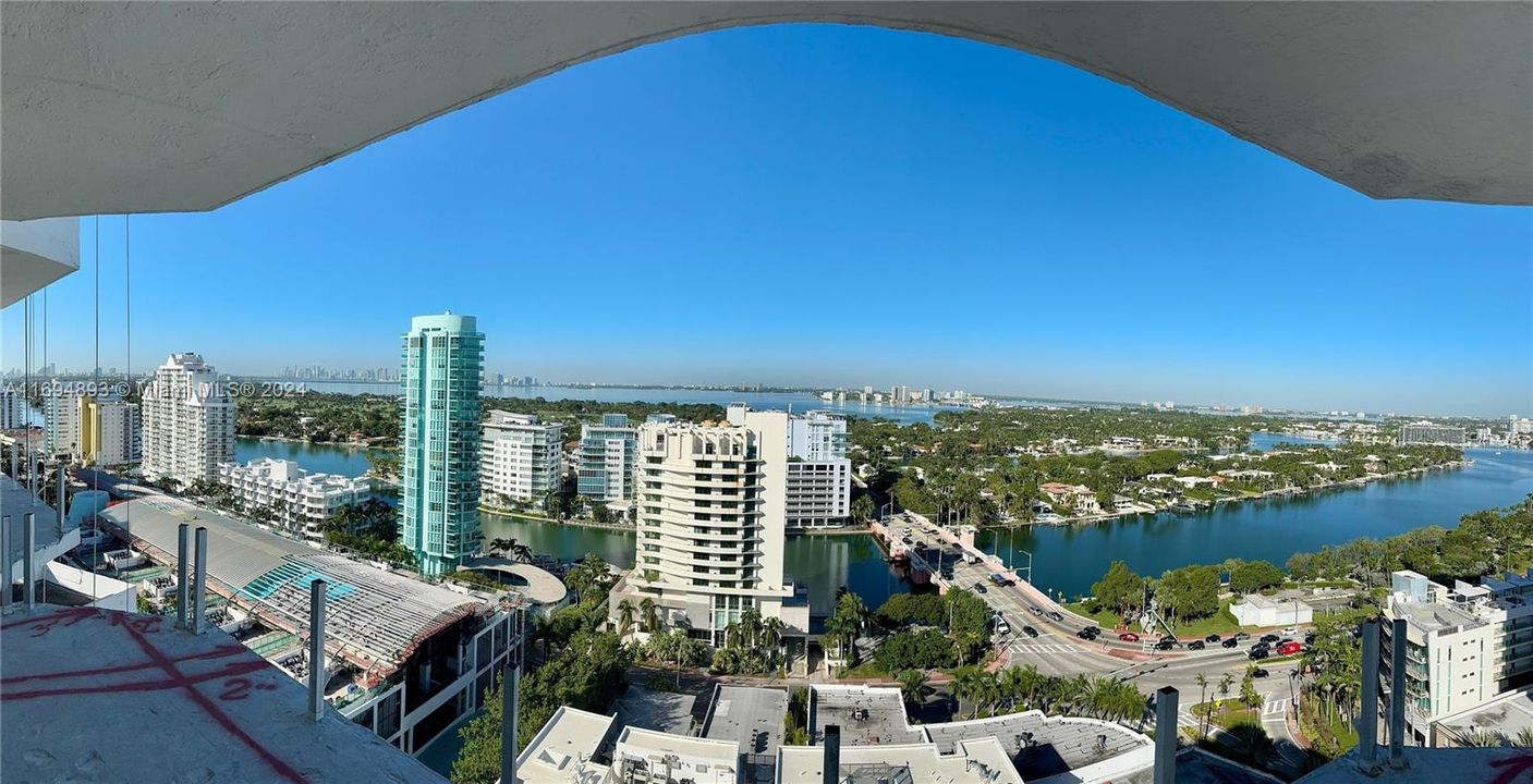 For Sale: $1,450,000 (2 beds, 2 baths, 1393 Square Feet)