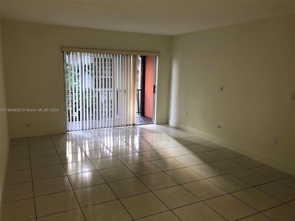 Recientemente alquilado: $2,000 (1 camas, 1 baños, 709 Pies cuadrados)