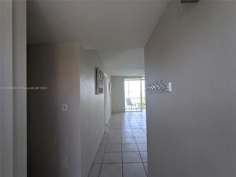 En Venta: $195,000 (1 camas, 1 baños, 768 Pies cuadrados)