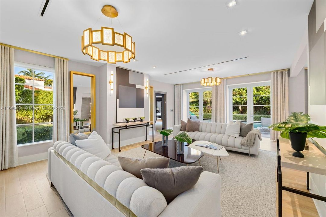 For Sale: $7,495,000 (6 beds, 6 baths, 5181 Square Feet)