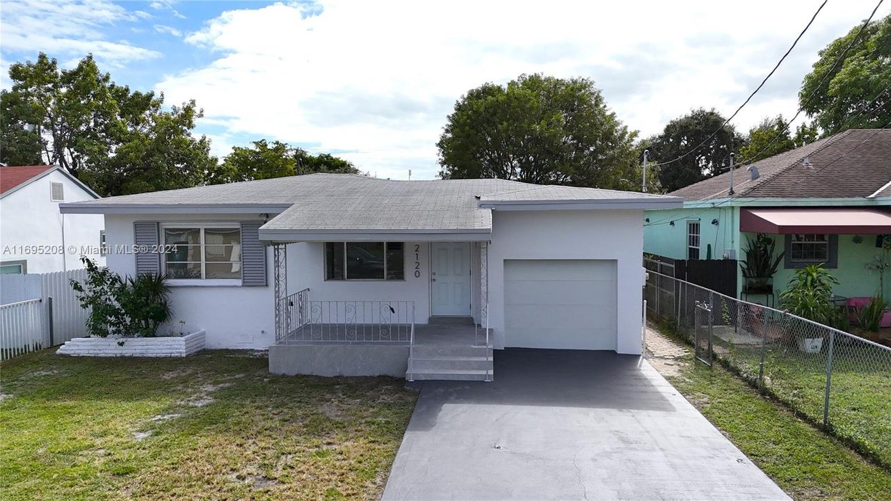 For Sale: $499,000 (3 beds, 2 baths, 1450 Square Feet)