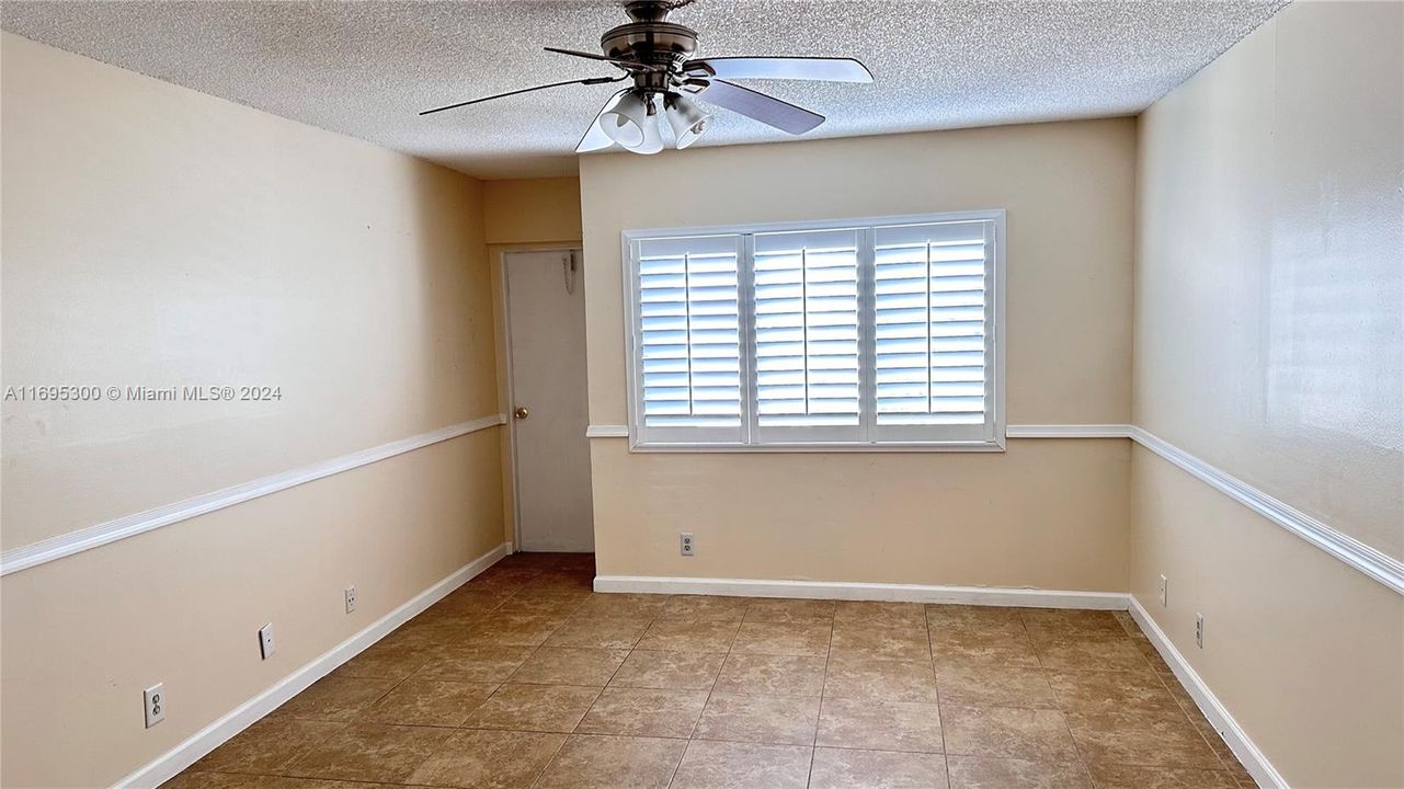 For Rent: $2,400 (2 beds, 2 baths, 1106 Square Feet)