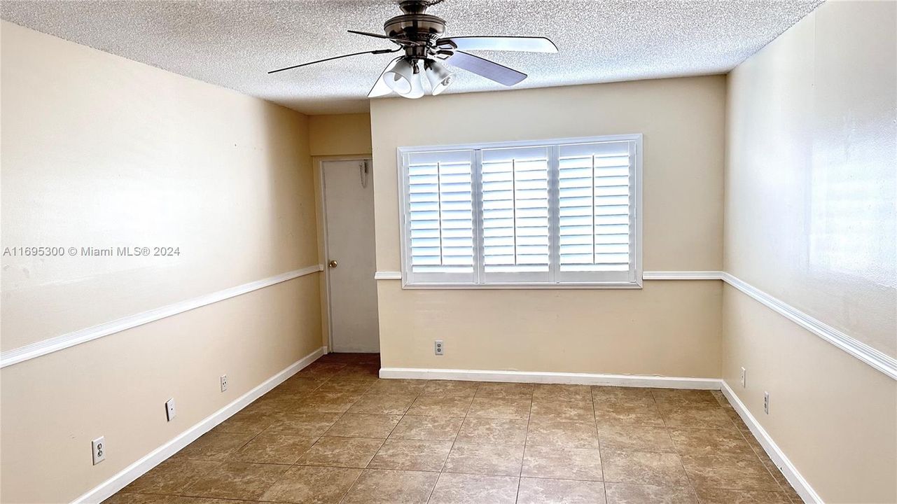 For Rent: $2,400 (2 beds, 2 baths, 1106 Square Feet)