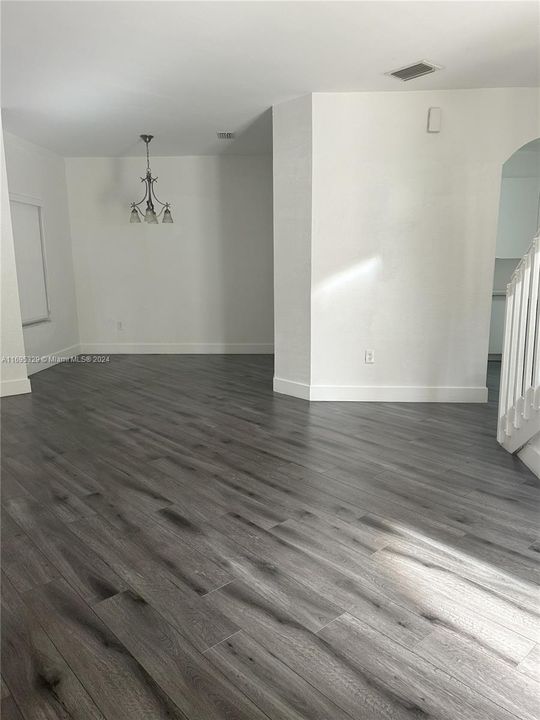 For Rent: $3,300 (3 beds, 2 baths, 1502 Square Feet)