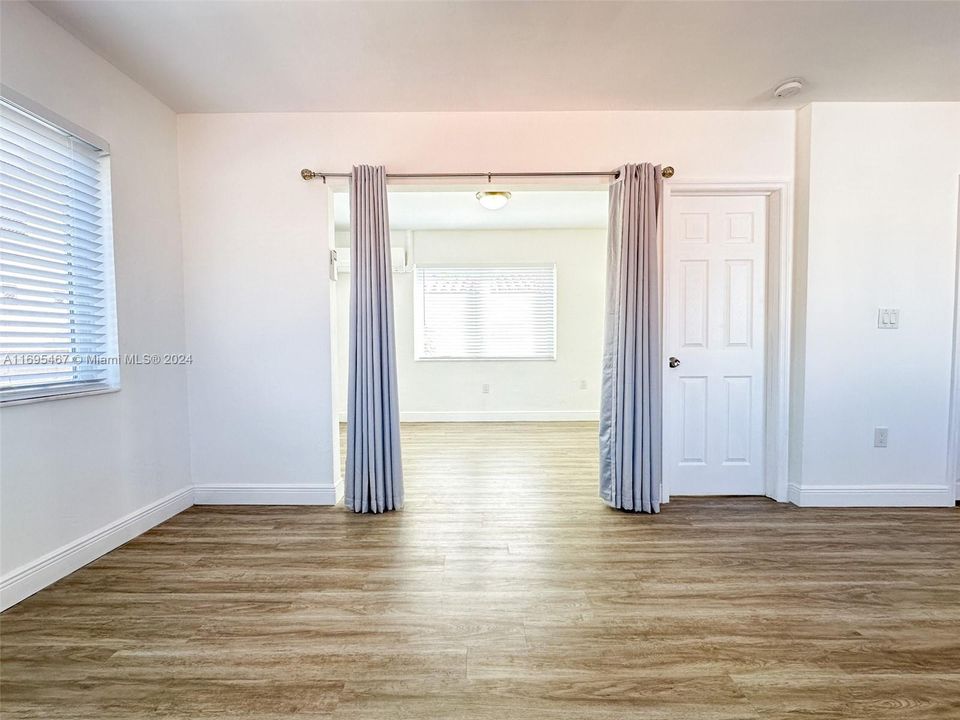 For Rent: $2,250 (1 beds, 1 baths, 600 Square Feet)