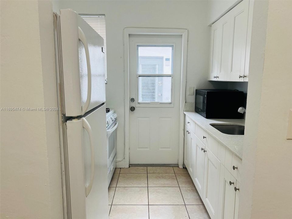 For Rent: $1,650 (1 beds, 1 baths, 0 Square Feet)