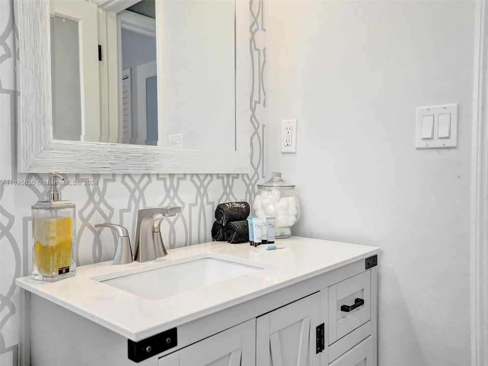 Guest Bathroom