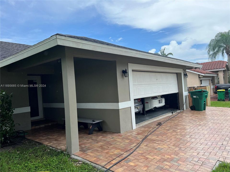 For Rent: $5,300 (3 beds, 2 baths, 1541 Square Feet)